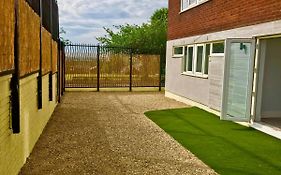 Summerhill House Apartments